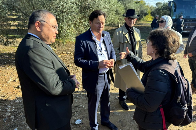 Министр сельского хозяйства Узбекистана посетил научный центр IFAPA