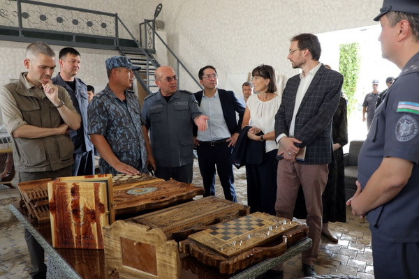 EU, US and UK Ambassadorial visit Uzbek prison facility