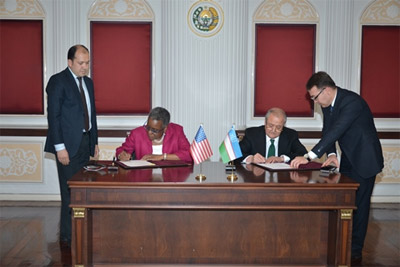 США поставят в Узбекистан технику для борьбы с наркотрафиком