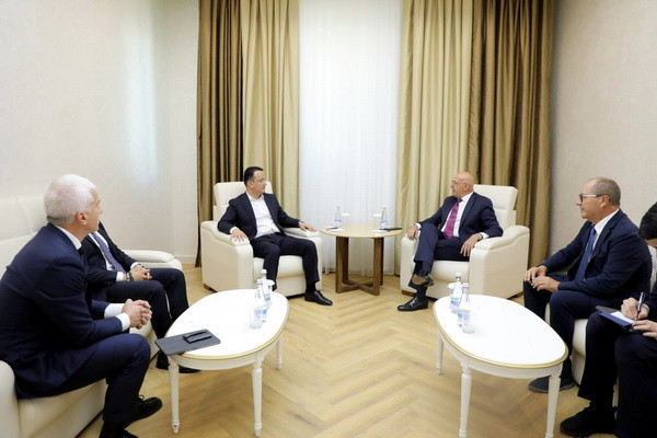 Laziz Kudratov holds a meeting with the delegation of the Italian company ESG GROUP