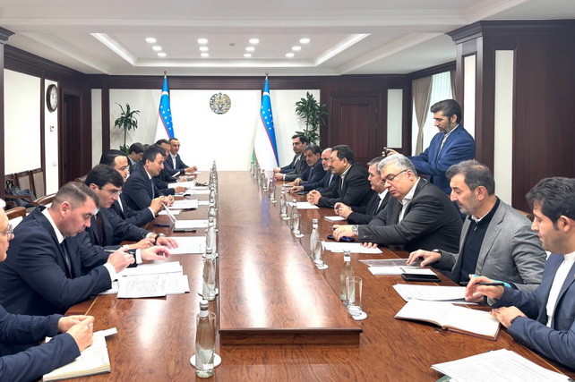 Иран и Узбекистан достигли соглашения о расширении инвестиций в горно-минеральную отрасль