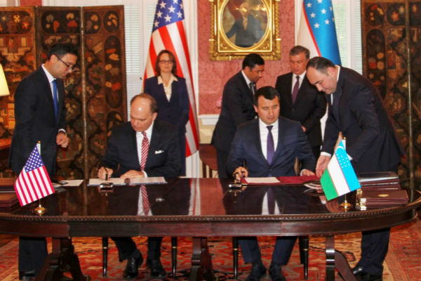 Ministry of Foreign Trade of Uzbekistan signs 5 documents in the USA