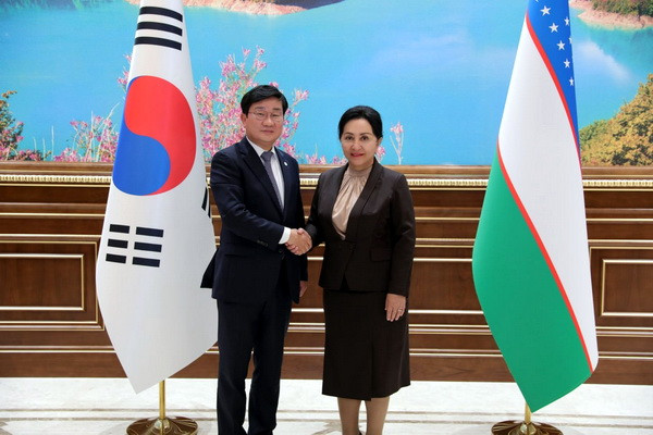Issues of cooperation between Uzbekistan and Korea in the fields of ecology, environmental protection, labor and employment were discussed