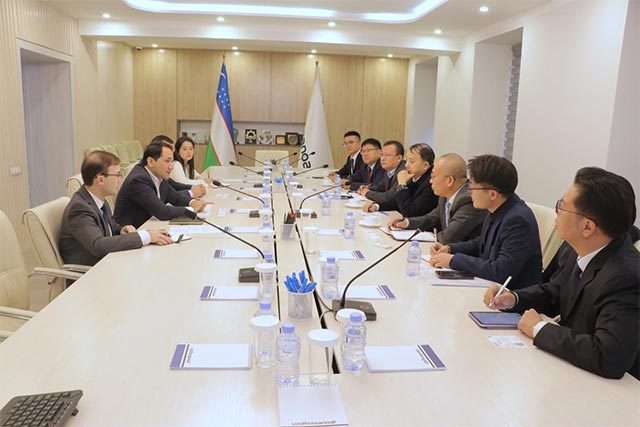 Узэлтехсаноат и HKS планируют локализацию производства мониторов в Узбекистане