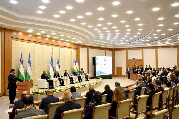 Round table on priority areas of Uzbekistan’s foreign policy takes place