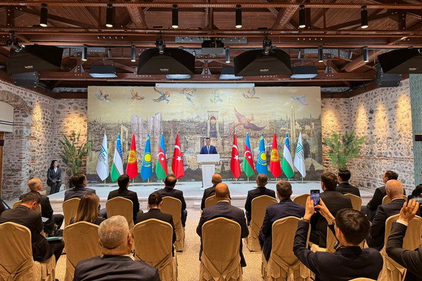 Laziz Kudratov takes part in the Inaugural meeting of the Turkic Investment Fund