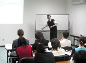 Uzbekistan-Japan Center holds Graduation ceremony of businesses courses