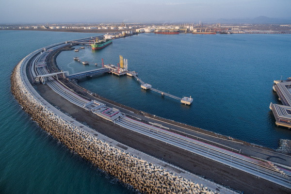 Делегация Узбекистана изучила возможности порта SOHAR в Омане