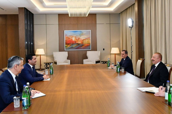 Глава МИД Узбекистана провел встречу с Президентом Азербайджана