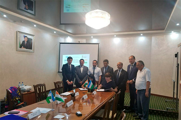 Узбекистан и Индия наращивают сотрудничество в текстильной отрасли