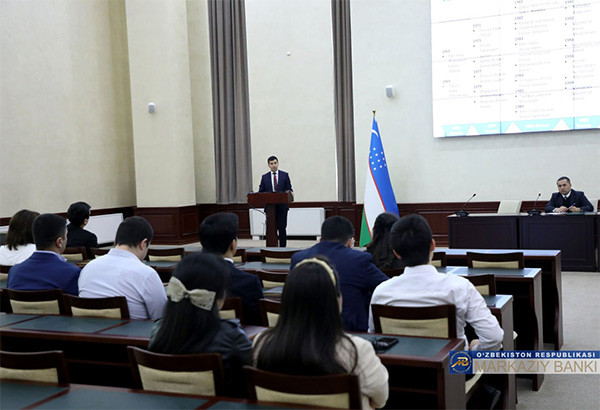 Seminar with the participation of young specialists in Islamic finance