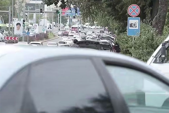 В Узбекистане разрешили остановку в зонах с запрещающими знаками В Узбекистане разрешили остановку в зонах с запрещающими знаками