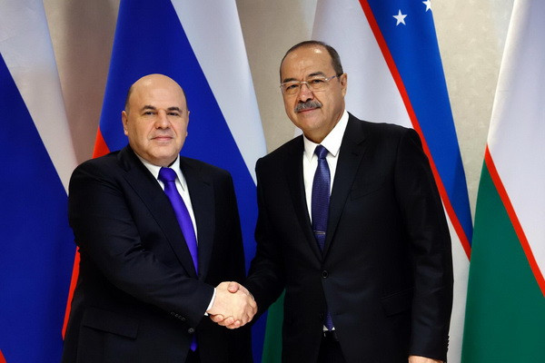 The heads of governments of Uzbekistan and Russia hold a telephone conversation