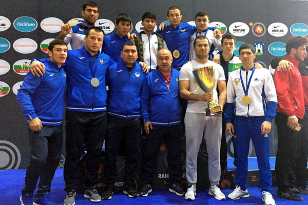 Борцы из Узбекистана завоевали 5 медалей