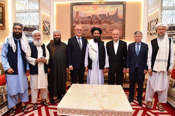 Kamilov meets with the head of the political representation of the Taliban in Qatar