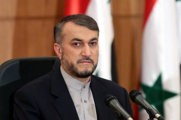 Uzbek, Iranian FMs hold a telephone conversation