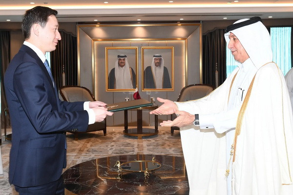 New ambassador of Uzbekistan presented a copy of his credentials to the Qatari Foreign Ministry