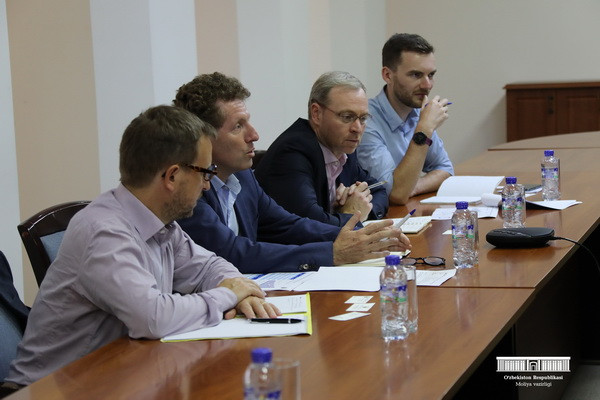 Ministry of Finance holds meeting with the French Development Agency