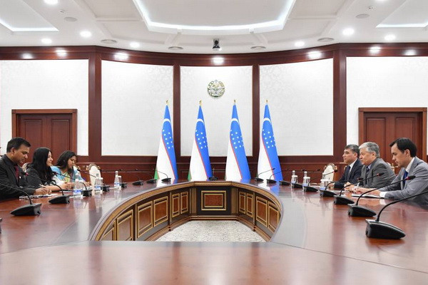 MFA of Uzbekistan hosts meeting with the Ambassador of India