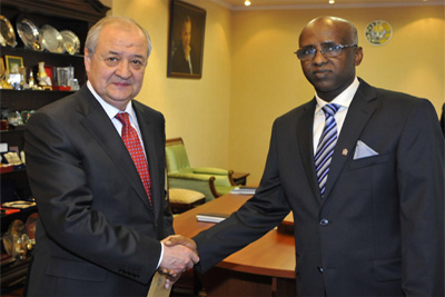 Глава МИД Узбекистана принял нового посла Чада