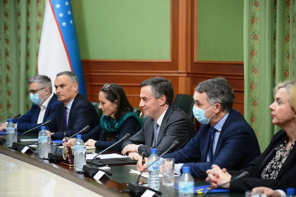 Abdulaziz Kamilov receives the Chairman of the Foreign Affairs Committee of the European Parliament