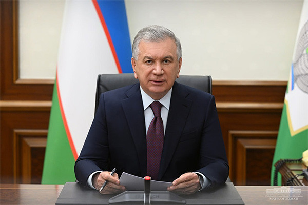 Президенту Узбекистана представлены планы по строительству дорог