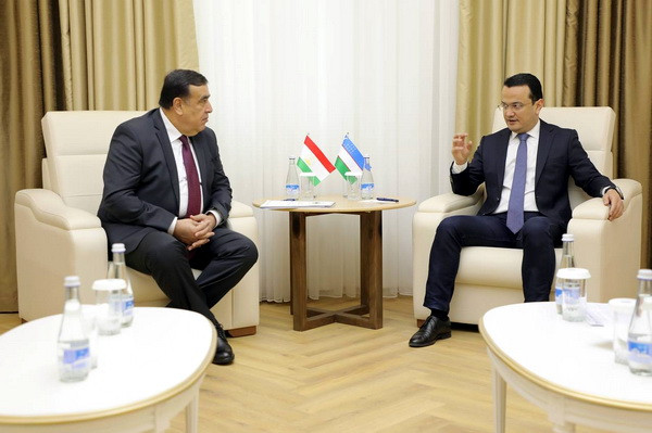 Laziz Kudratov receives the Ambassador of Tajikistan