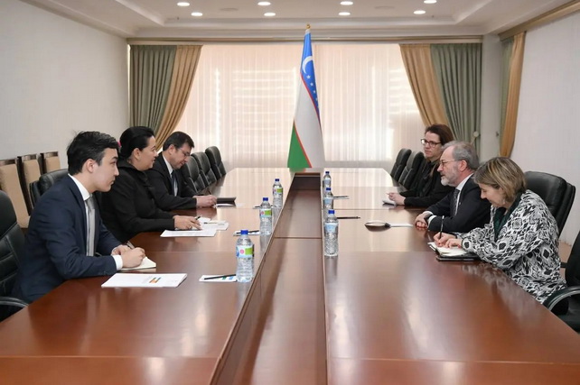 Uzbekistan and Spain discuss tourism development and transport corridors.