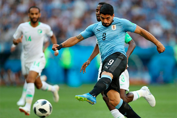 Группа «А»: Уругвай занимает первое место