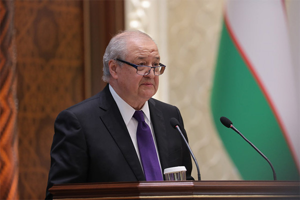 Камилов: Узбекистан признает независимость и территориальную целостность Украины