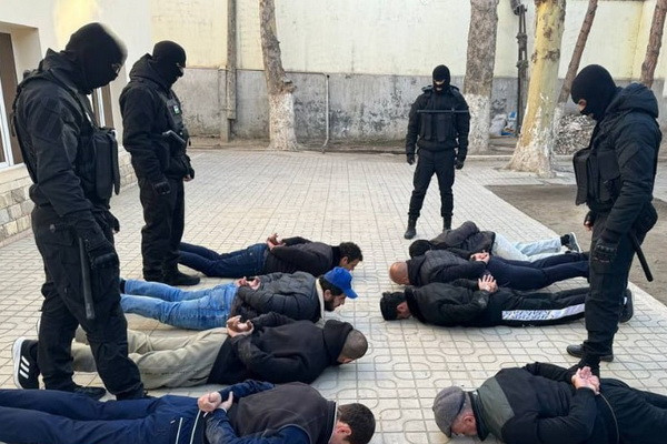 В Ташкентской области задержаны 34 участника преступной группы
