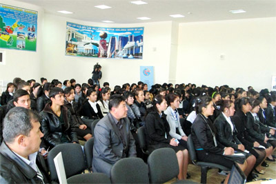 Повышение медиа-грамотности молодежи – во внимании УзЛиДеП