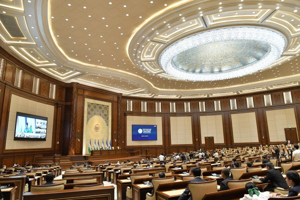 The Ministry of Finance publishes quarterly information on the status and changes in the state debt on its official website.