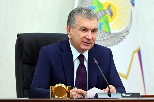 President of Uzbekistan pardons 65 convicted citizens