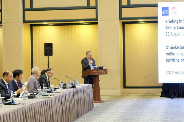 ADB helps to improve road safety management in Uzbekistan
