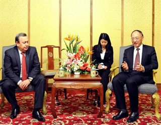 Uzbekistan NOC pays visits to China