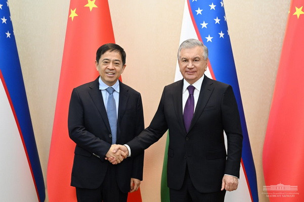 President of Uzbekistan reviewes plans for mutually beneficial cooperation with the Chinese company SANY
