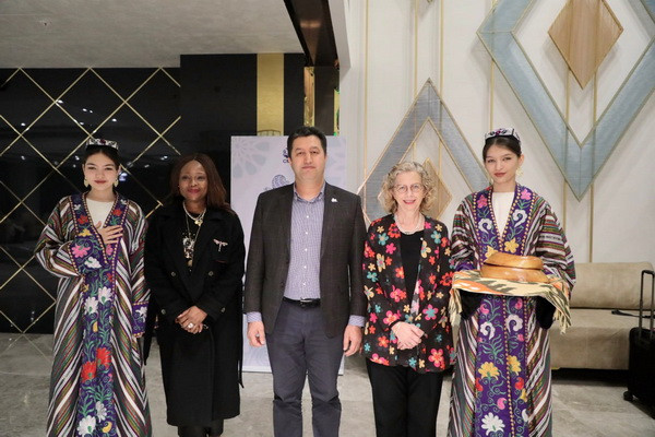 Guests and participants of CMS COP14 arrive in Samarkand