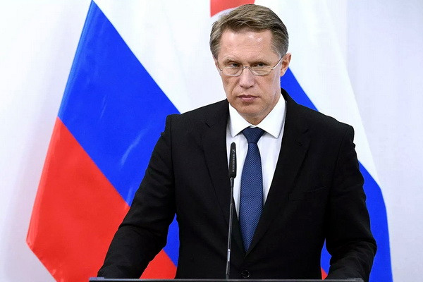 Министр здравоохранения РФ награжден значком «Отличник здравоохранения Республики Узбекистан»
