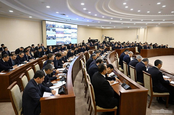 Проанализирована проводимая работа и определены важные задачи в сферах строительства, транспорта и экологии