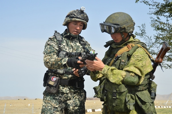 Uzbekistan and Russia begin military exercises