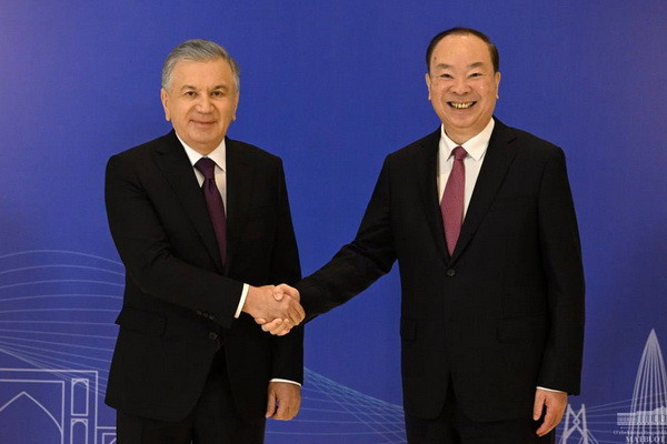 President of Uzbekistan notes the vast opportunities for mutually beneficial cooperation with Guangdong province