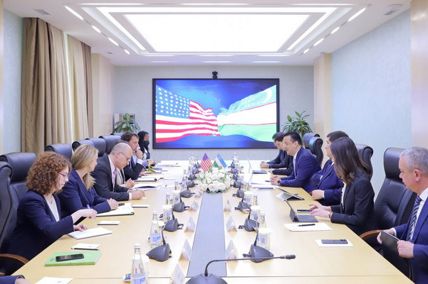Minister of Investment, Industry and Trade, U.S. Trade Representative discuss development of trade and economic ties