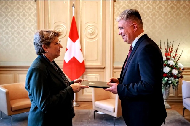 Uzbekistan’s new ambassador presents credentials to the President of Switzerland