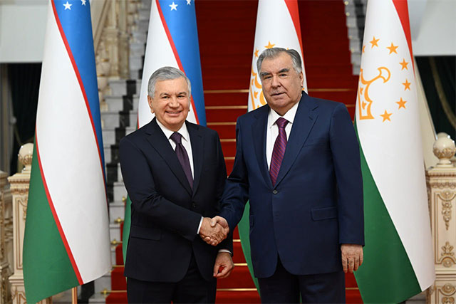 Presidents of Uzbekistan and Tajikistan Discuss Key Bilateral Agenda Items