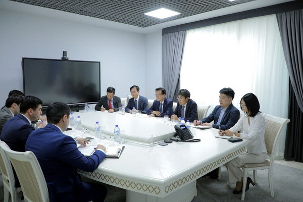 South Korea’s BNK Financial Group is interested in entering the market of Uzbekistan