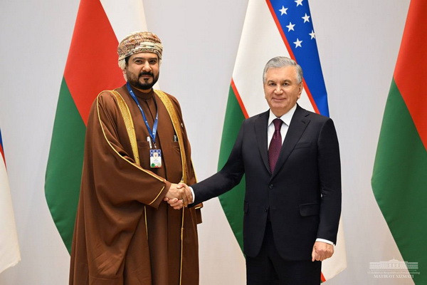 President of Uzbekistan notes priority areas of cooperation with Oman