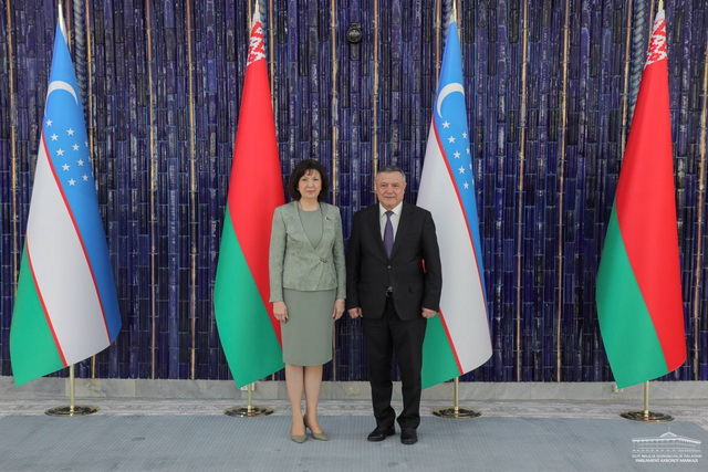Speaker of the Legislative Chamber meets with Belarusian delegation
