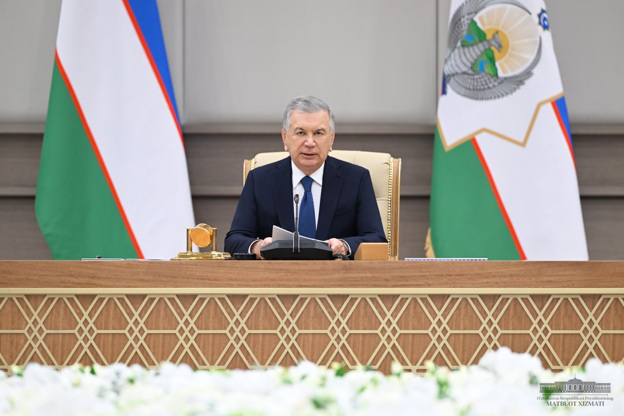 Shavkat Mirziyoyev yerdan samarali foydalanish masalalariga bag‘ishlangan videoselektor yig‘ilishi o‘tkazdi