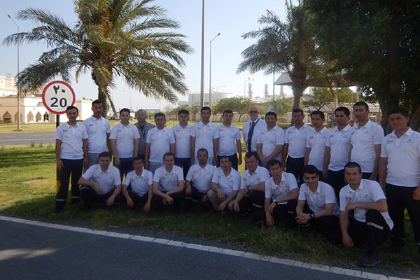 Специалисты из Узбекистана проходят производственную стажировку на заводе OryxGTL в Катаре